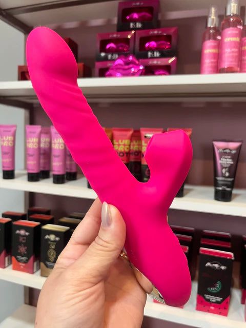 VIBRADOR E SUGADOR COM VAI E VEM